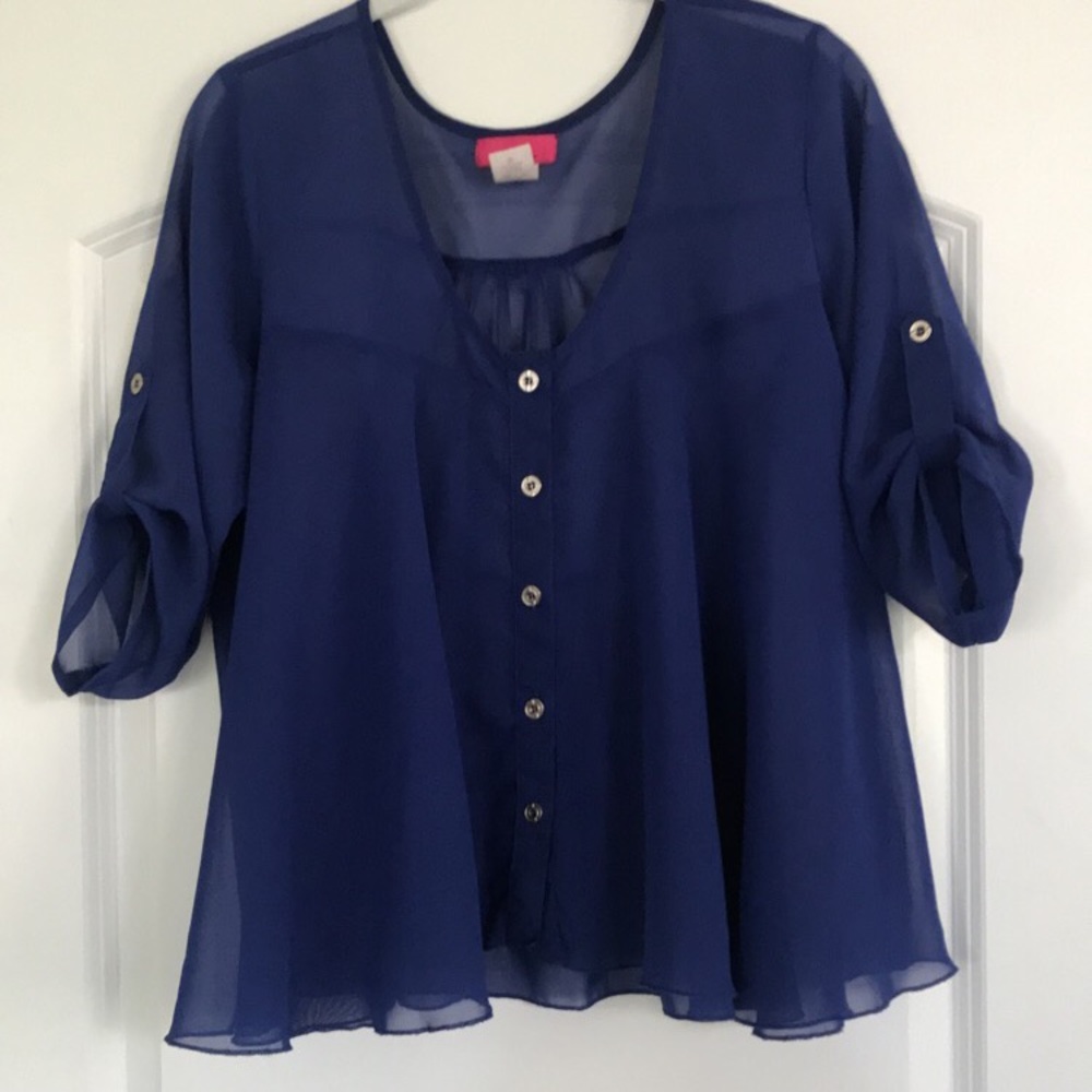 Flowy Chiffon Blue top with buttons - Medium